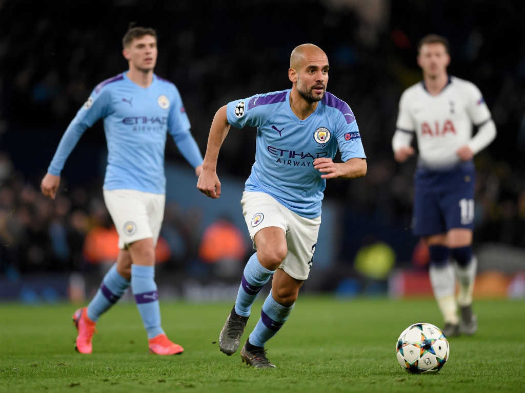 季增添了更 季增添了更